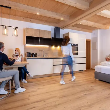 Stiegler Apartment *