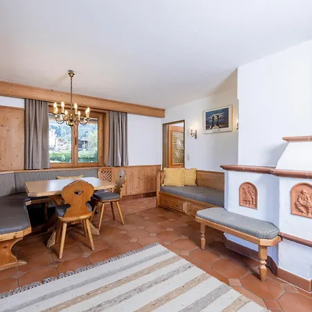 Stiegler Apartment *